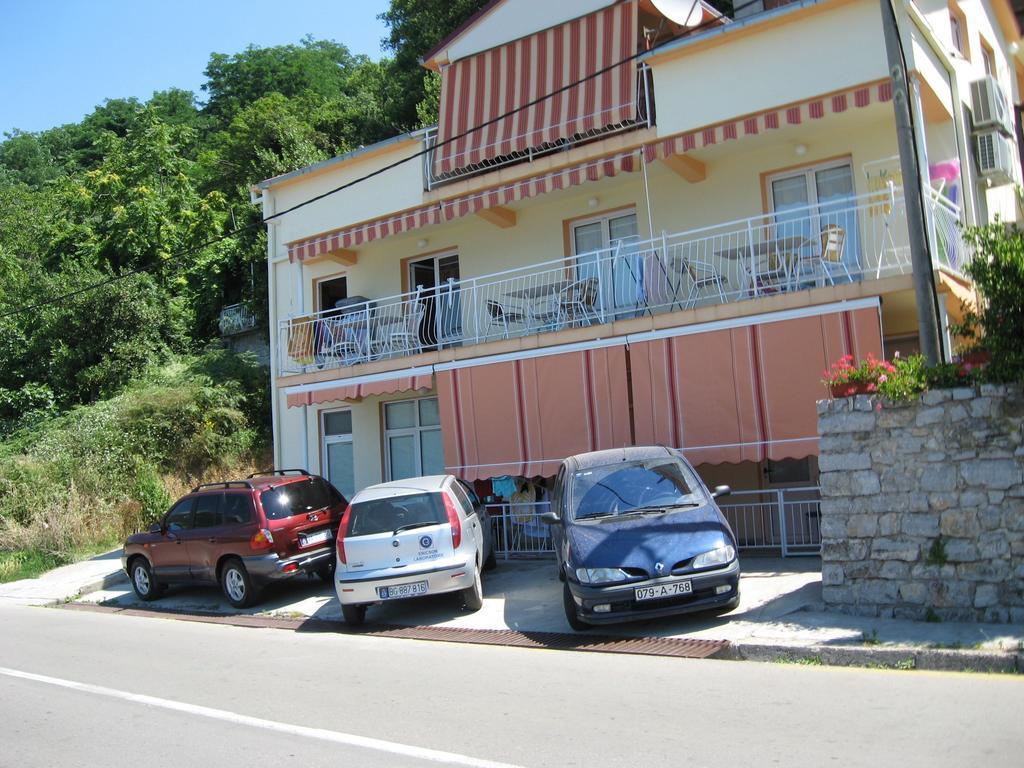 Apartments Olga Teodo Esterno foto